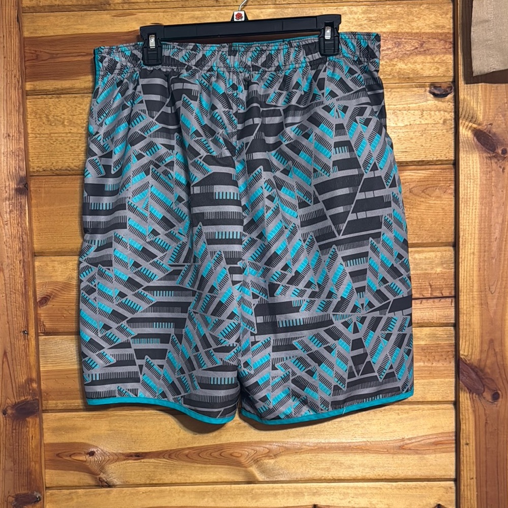 Nike Men’s Gray and Blue Dynamic Board Shorts - Picture 2 of 5